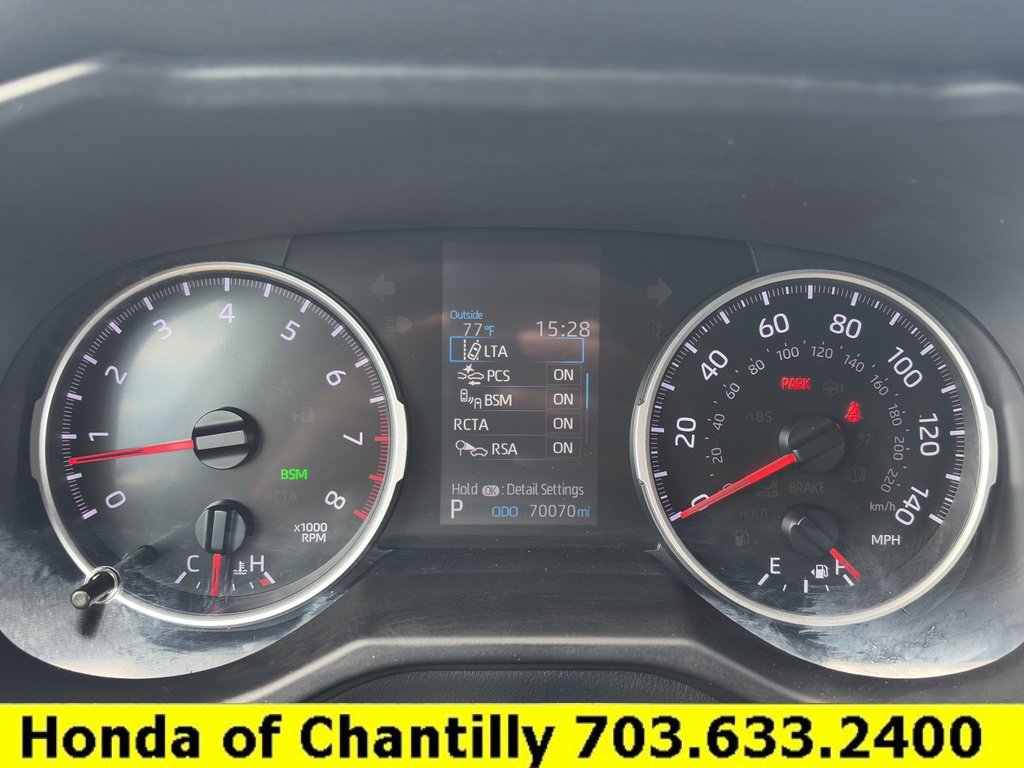 Used 2021 Toyota RAV4 XLE AWD/4WD image 9