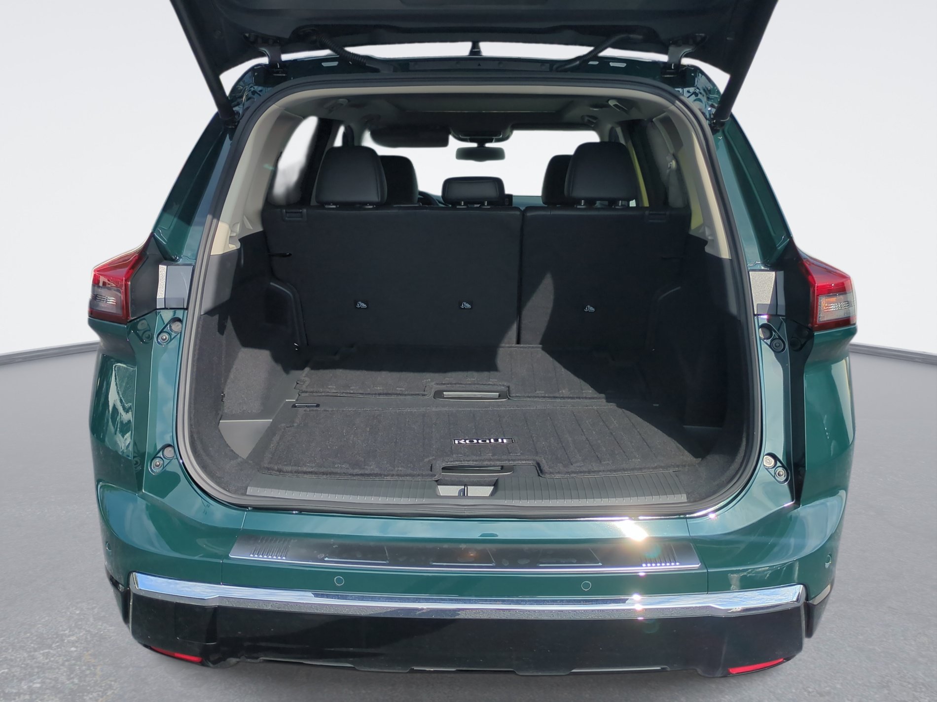 New 2026 Nissan Rogue Platinum w/ Platinum Premium Package AWD/4WD image 14