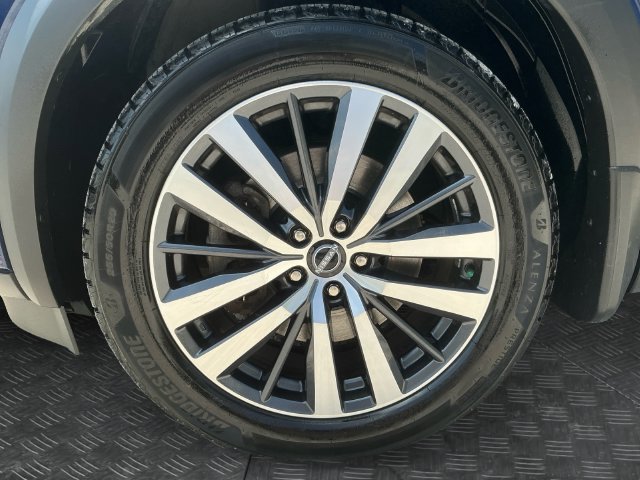 Used 2022 Nissan Pathfinder Platinum w/ Cargo Package AWD/4WD image 15