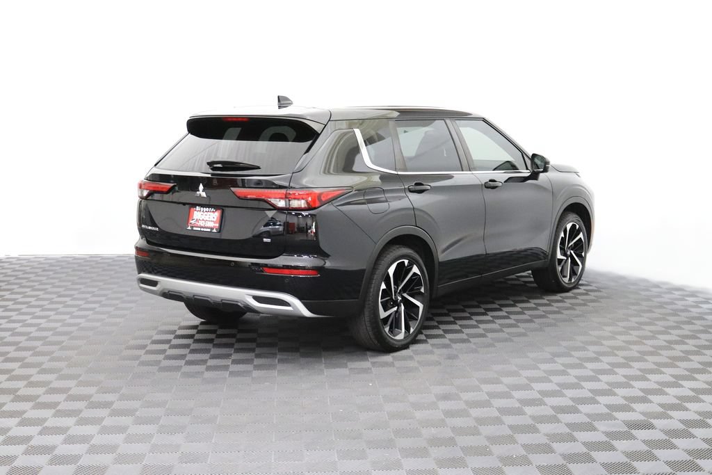 Used 2022 Mitsubishi Outlander SE FWD image 8