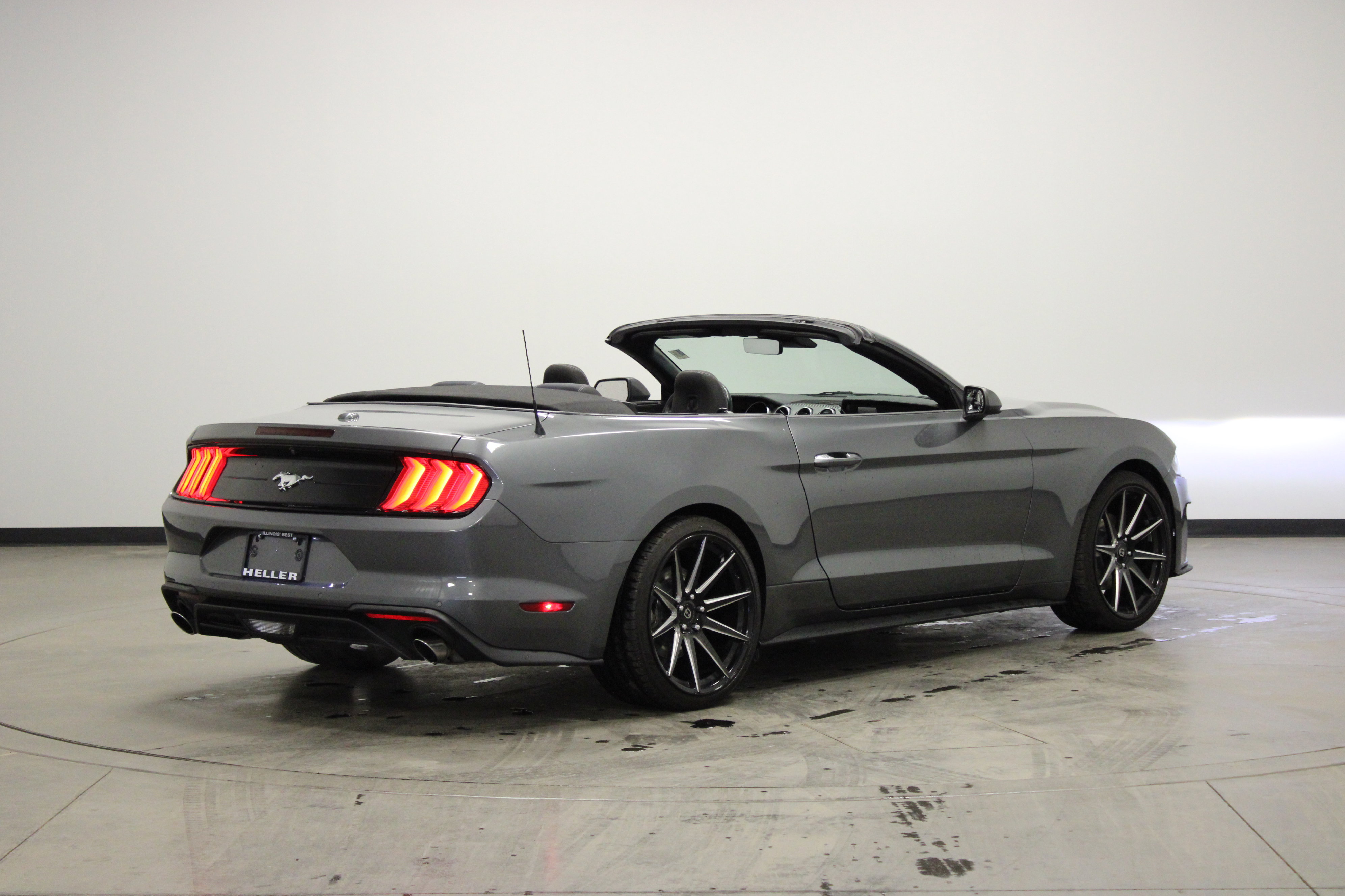 Used 2022 Ford Mustang Convertible w/ Equipment Group 101A image 16