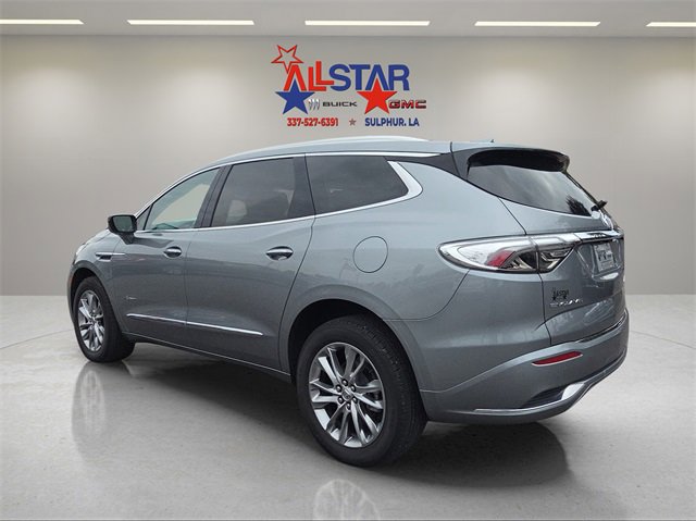 Used 2023 Buick Enclave Avenir w/ Avenir Technology Package image 5