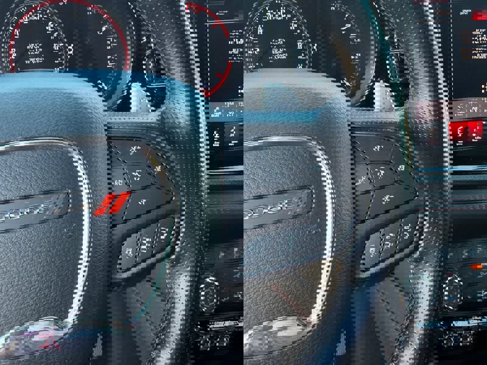 Used 2024 Dodge Durango GT image 12