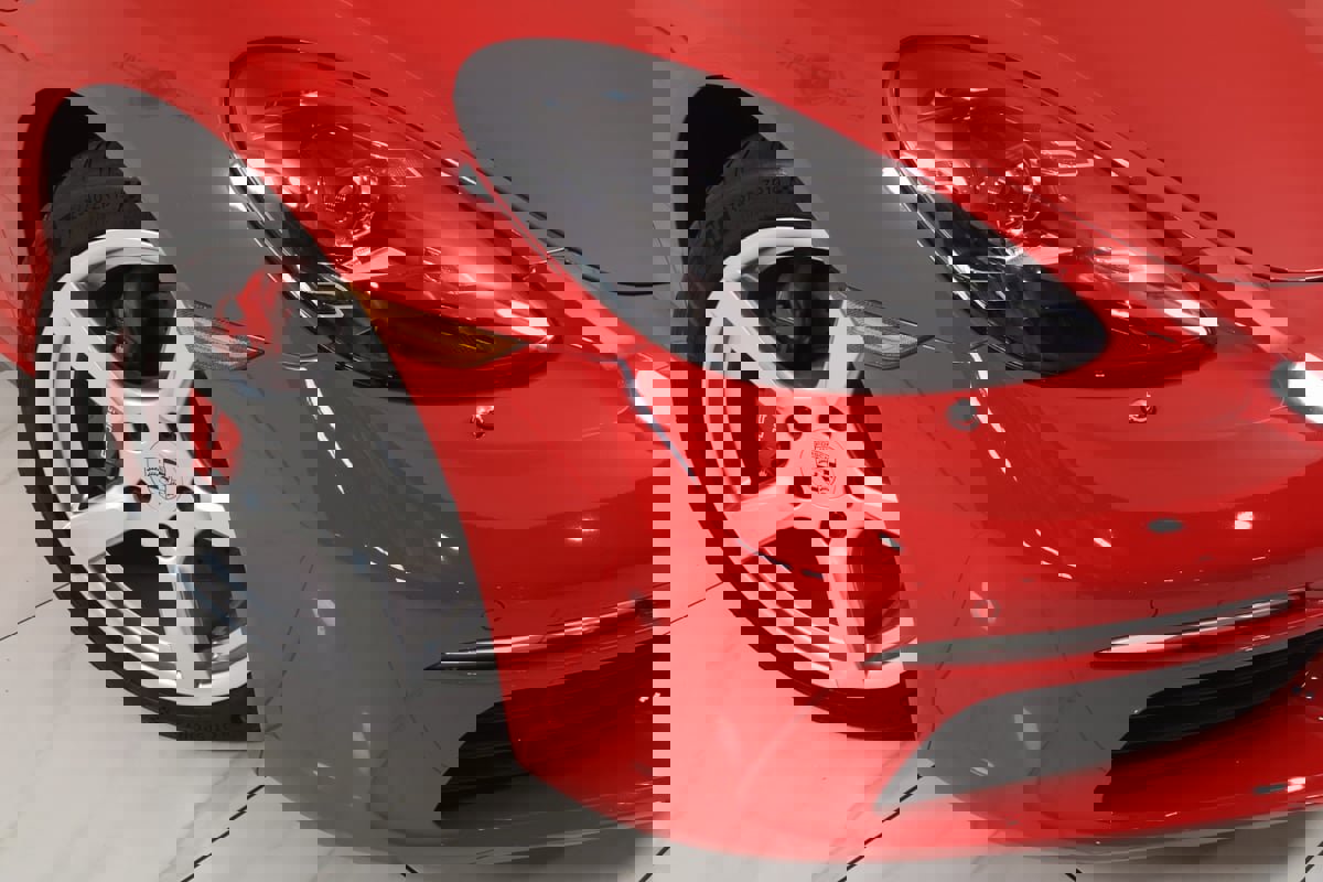 Used 2023 Porsche 718 Cayman S w/ Sport Chrono Package image 18