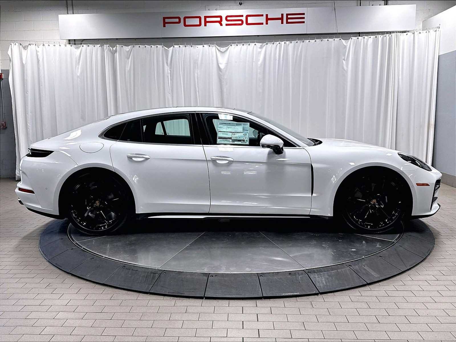 New 2026 Porsche Panamera 4 AWD/4WD image 8