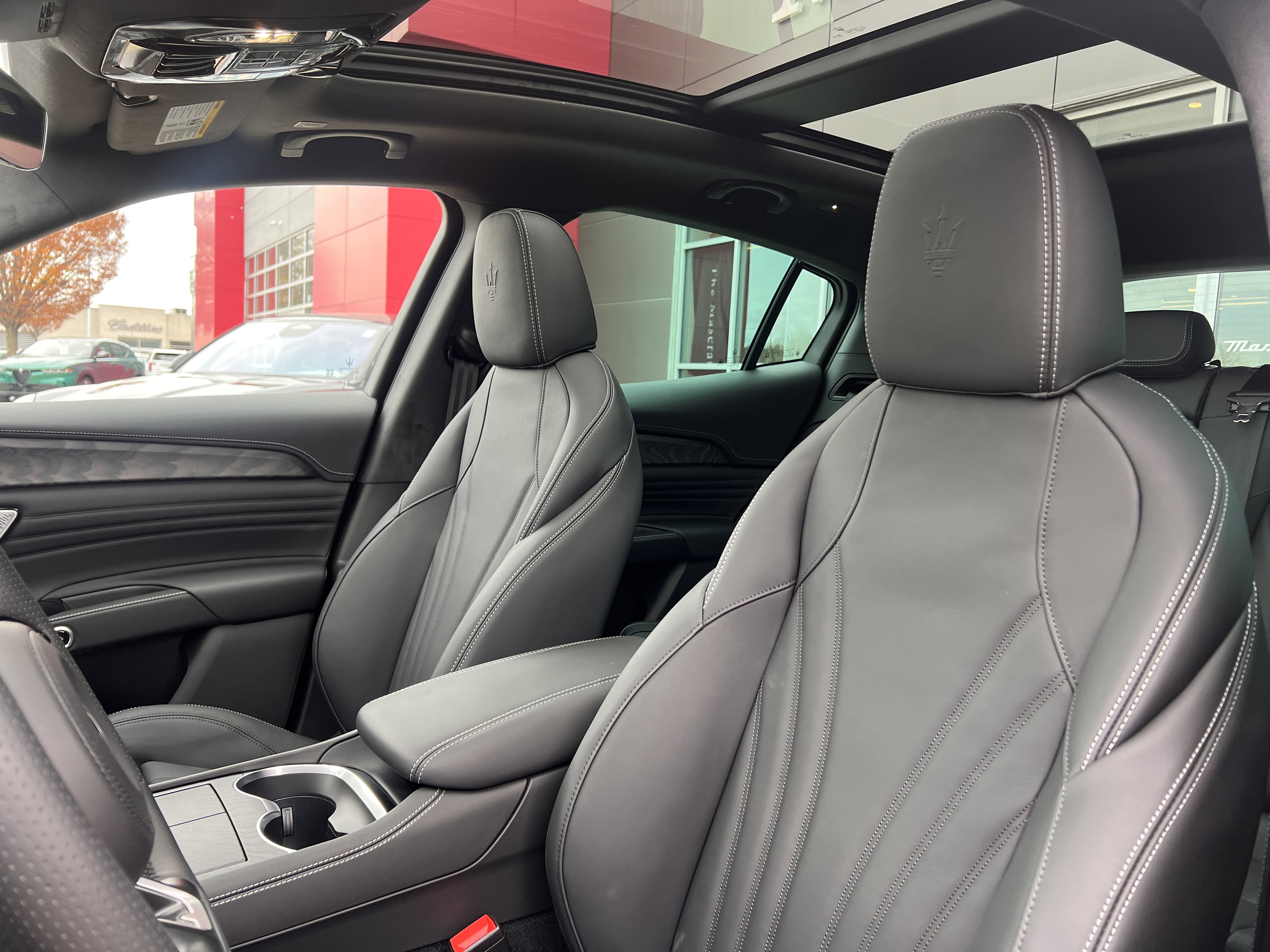 New 2025 Maserati Grecale Modena image 14