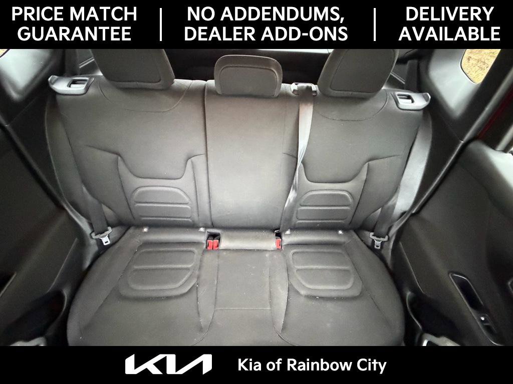 Used 2018 Jeep Renegade Latitude image 17