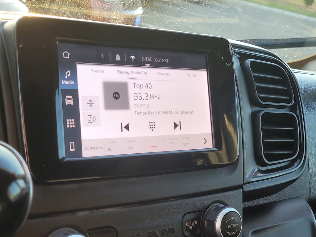 Used 2024 RAM ProMaster 2500 w/ Convenience Group image 19