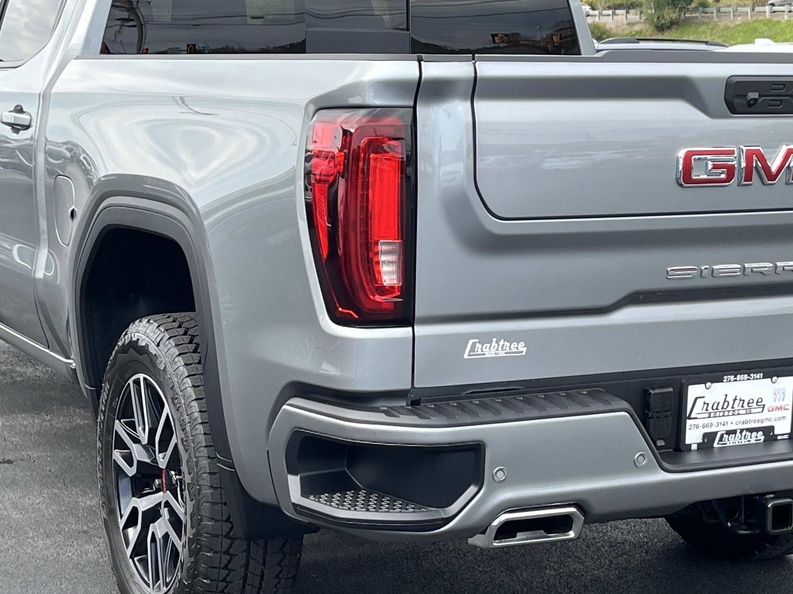 New 2026 GMC Sierra 1500 AT4 w/ Technology Package image 6