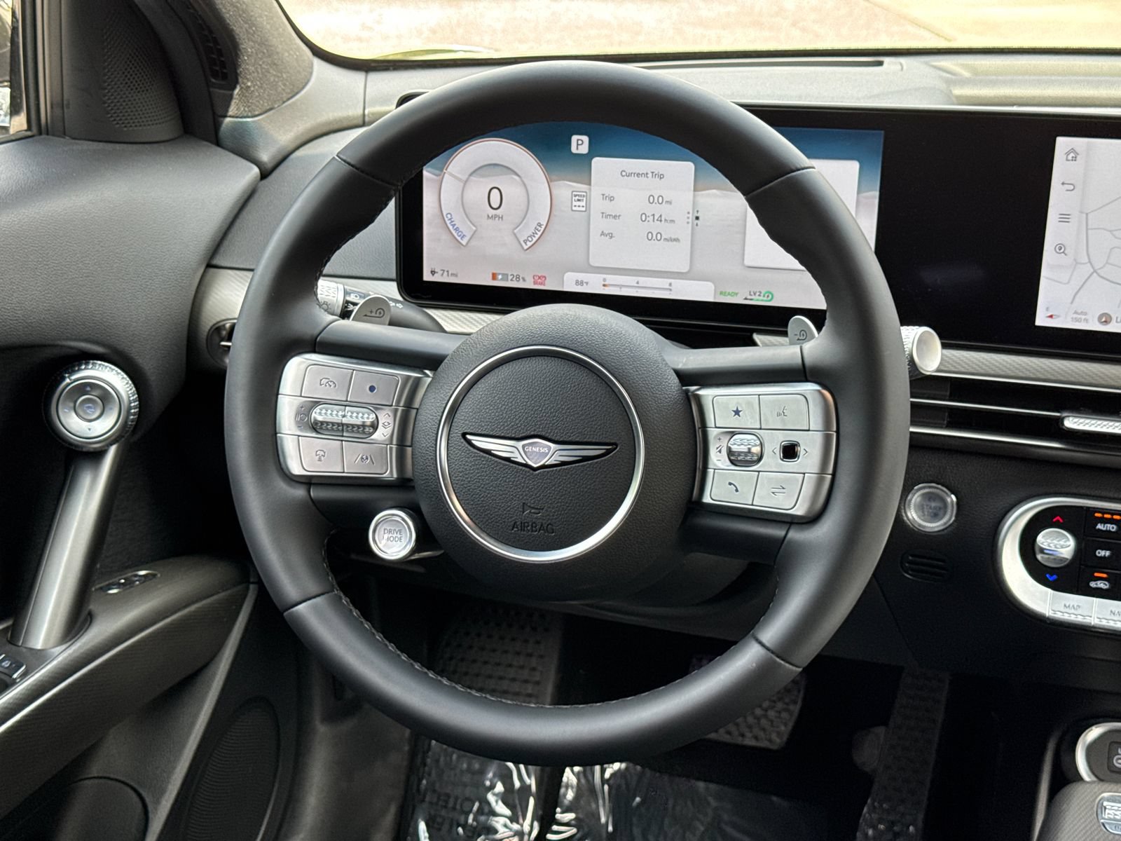 Used 2025 Genesis GV60 RWD image 24