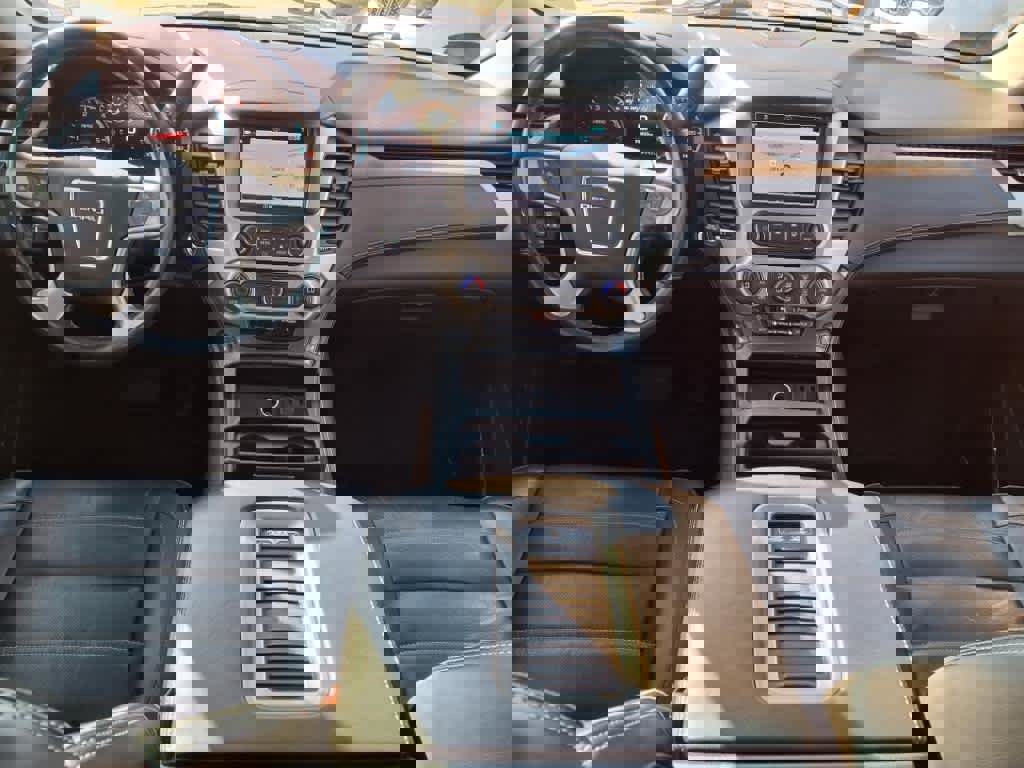 Used 2020 GMC Yukon Denali w/ Open Road Package image 13