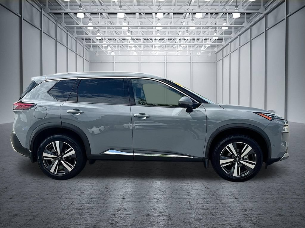 Certified 2023 Nissan Rogue Platinum w/ Platinum Premium Package AWD/4WD image 10