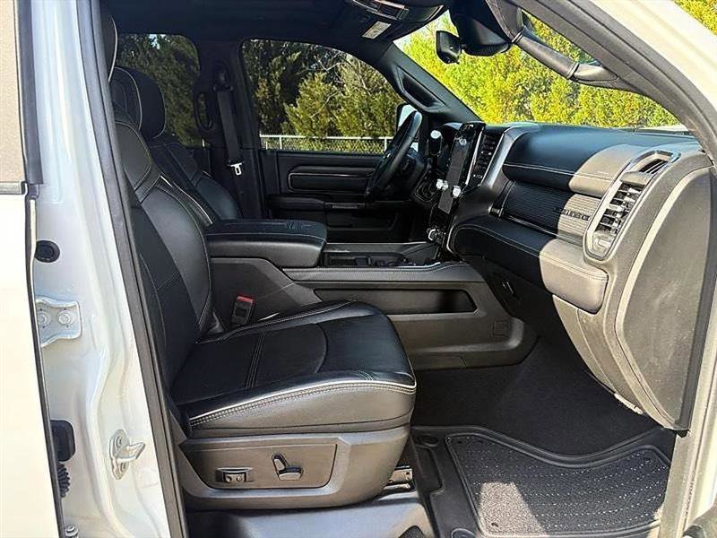 Used 2024 RAM 2500 Limited image 45