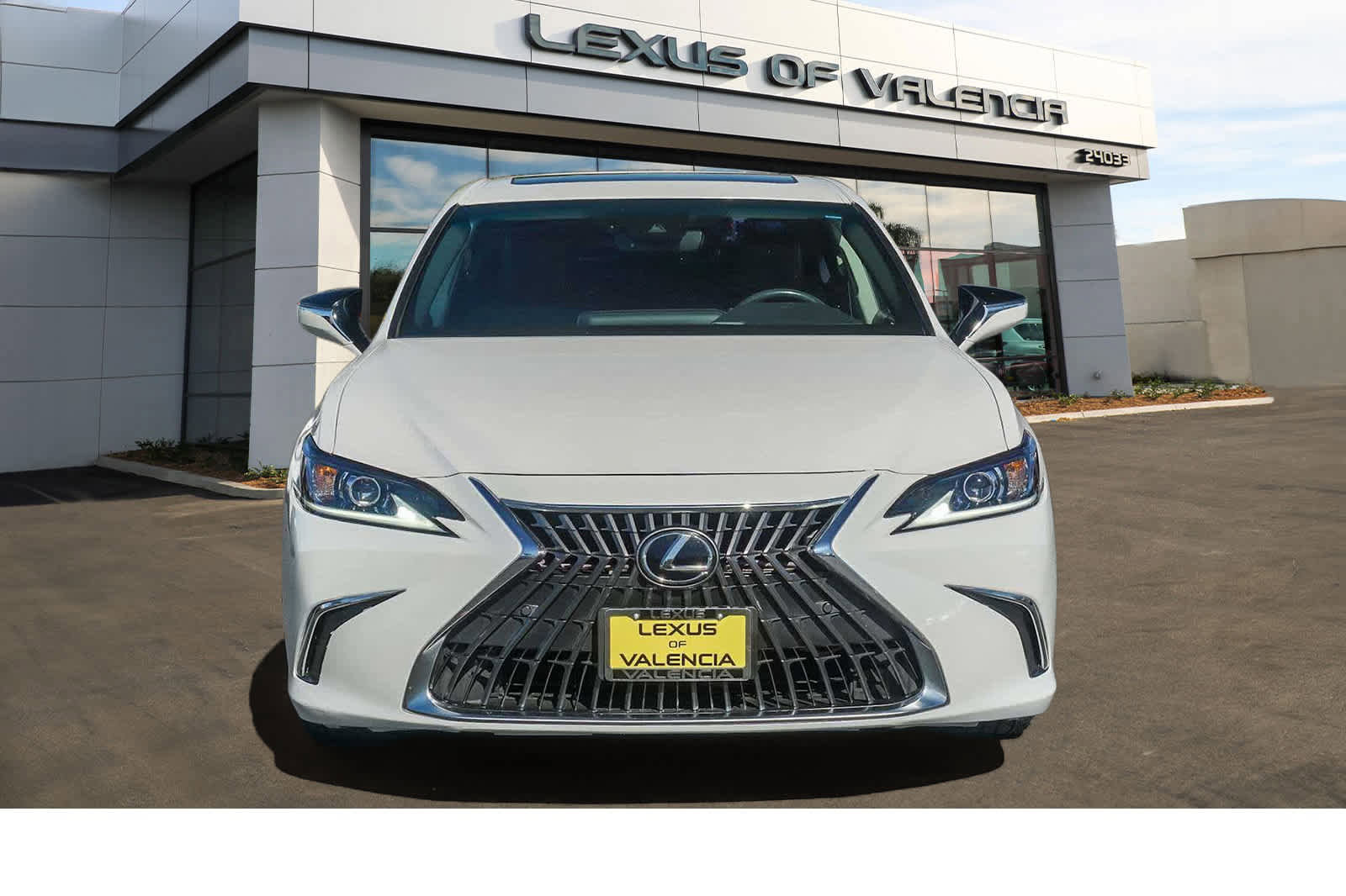 Used 2021 Lexus ES 300h w/ Premium Package image 6