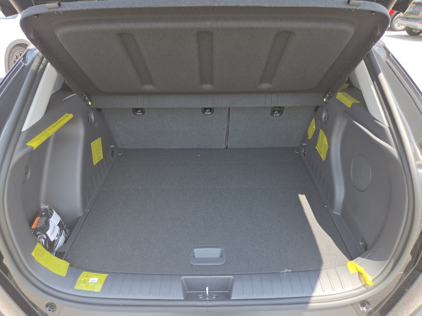 New 2026 Hyundai Kona Limited AWD/4WD image 25