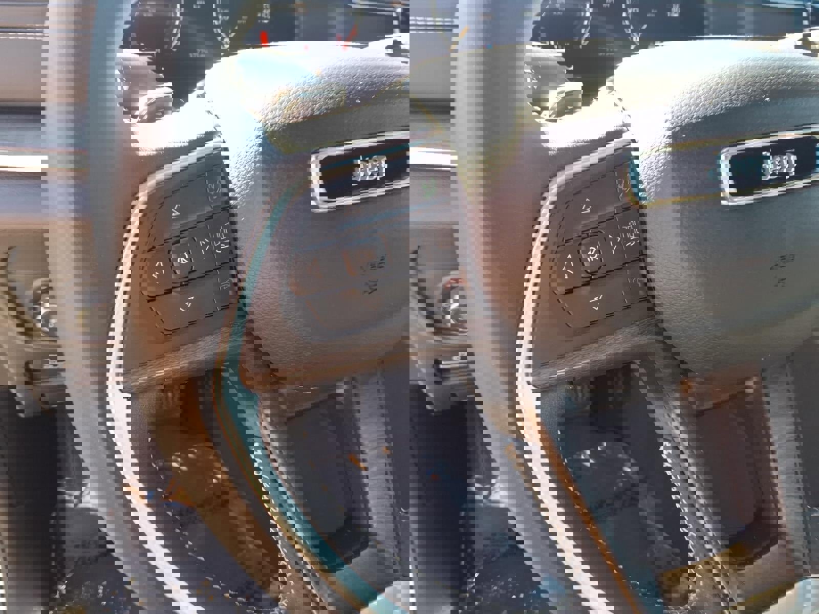 Used 2024 Jeep Grand Cherokee Limited image 8