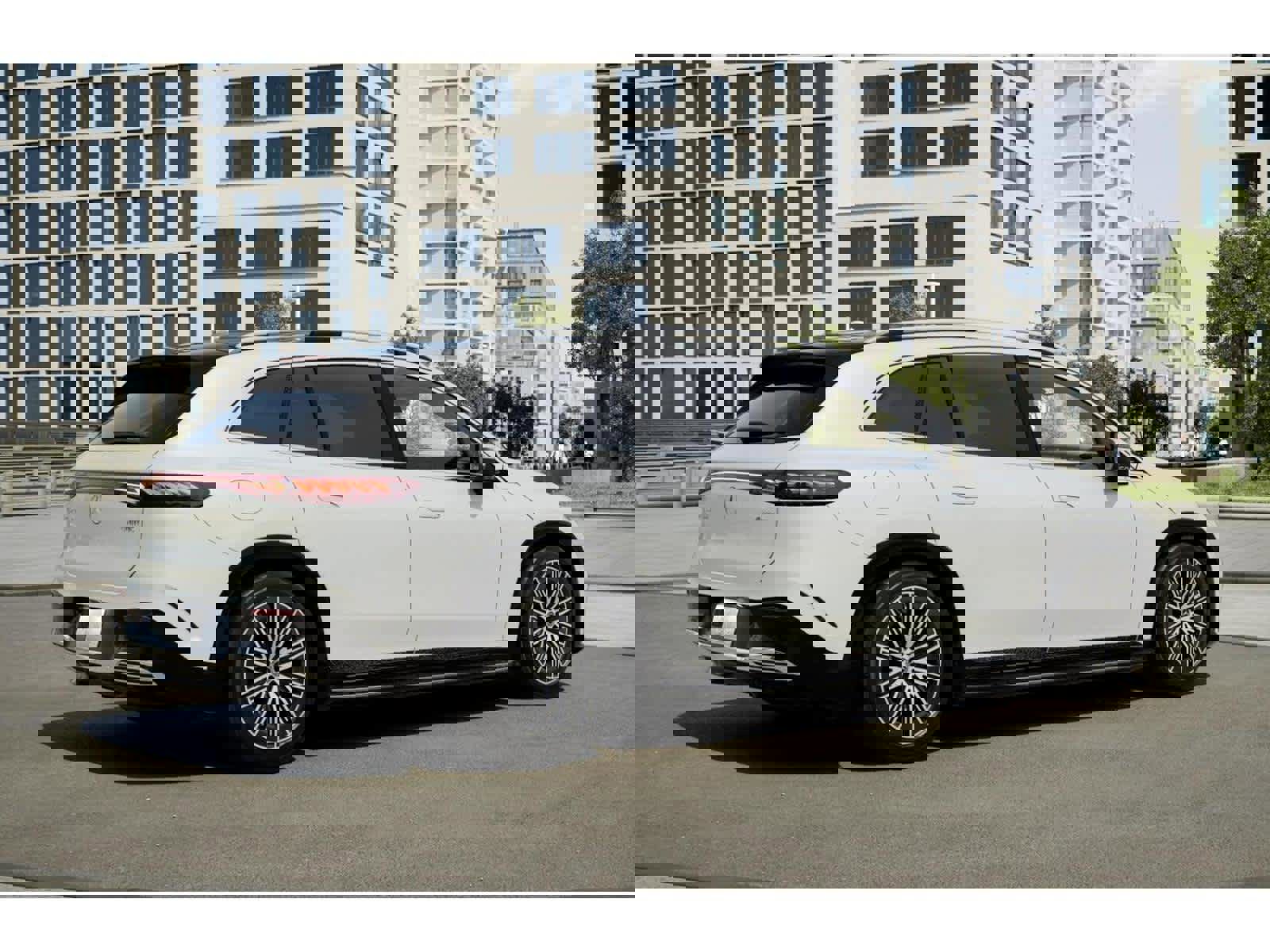 New 2026 Mercedes-Benz EQS 400 4MATIC SUV image 19