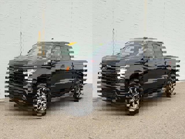 Used 2023 Chevrolet Silverado 1500 RST image 1