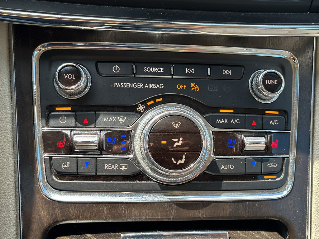 Used 2019 Lincoln Continental Reserve FWD image 21