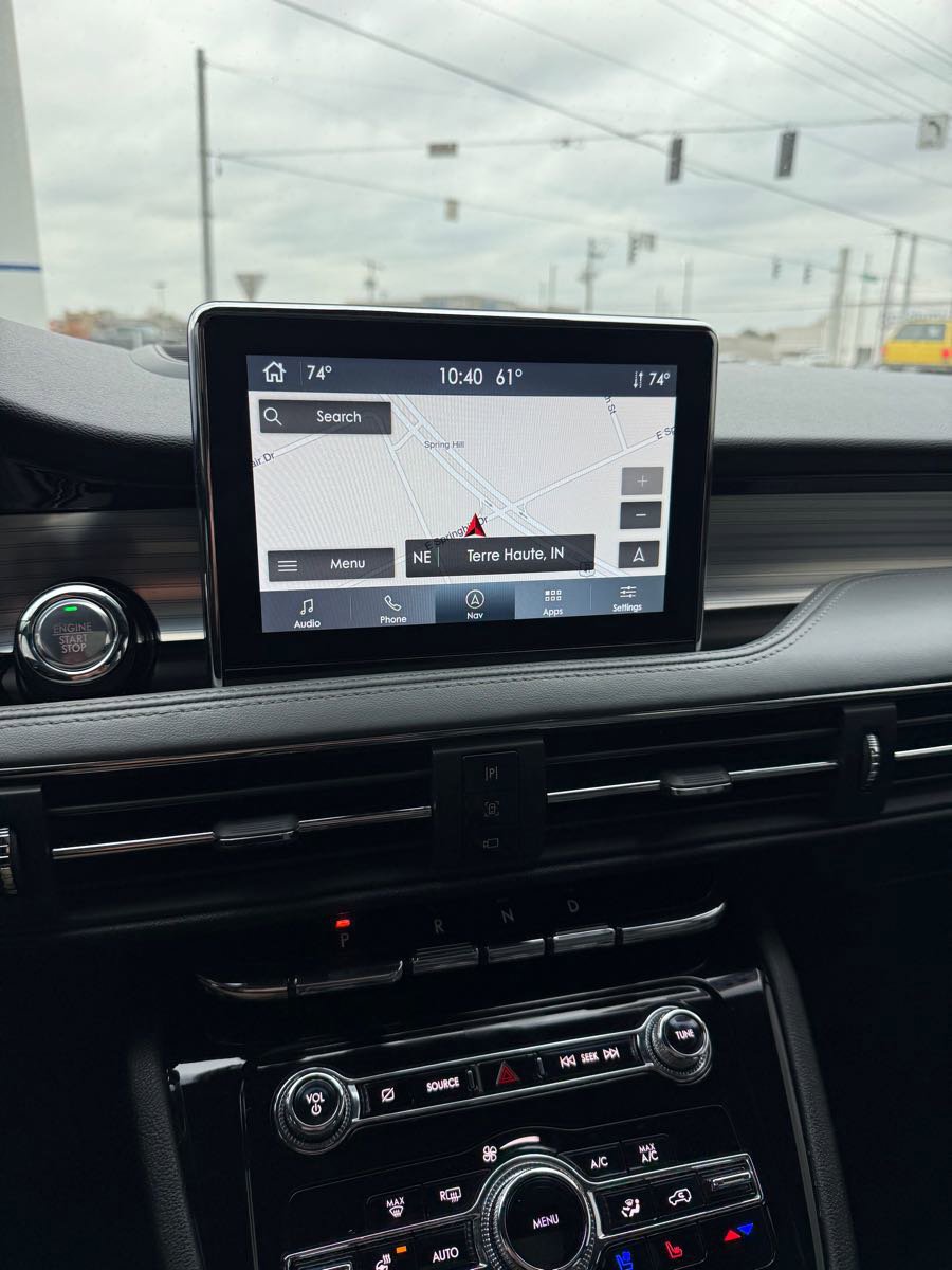 Used 2022 Lincoln Corsair Reserve w/ Equipment Group 201A image 18