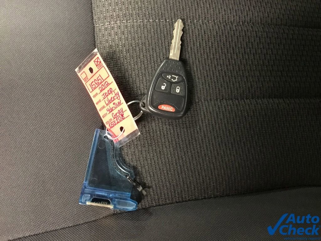 Used 2012 Jeep Liberty Sport AWD/4WD image 50