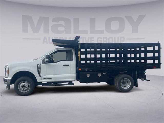 Used 2024 Ford F350 XL w/ Snow Plow Prep Package image 2