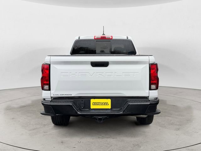 Used 2025 Chevrolet Colorado W/T w/ Advanced Trailering Package image 4