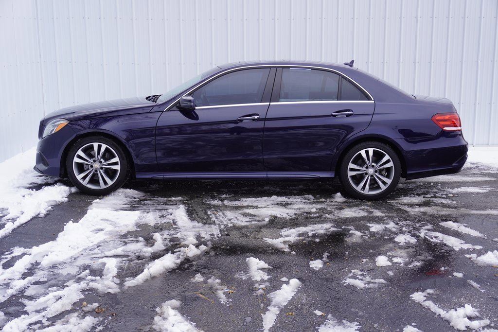 Used 2016 Mercedes-Benz E 350 Sedan image 3