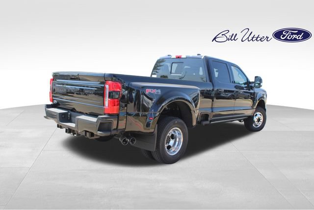 New 2026 Ford F350 Platinum AWD/4WD image 3