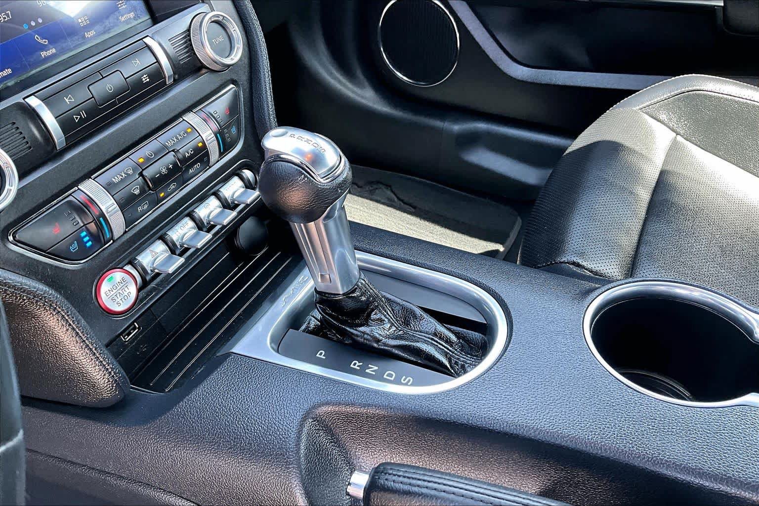 Used 2022 Ford Mustang Premium RWD image 15