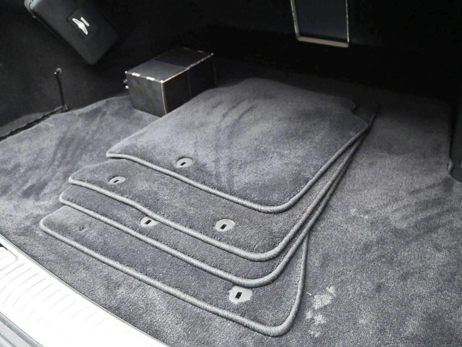 Used 2019 Genesis G90 5.0 Ultimate image 22