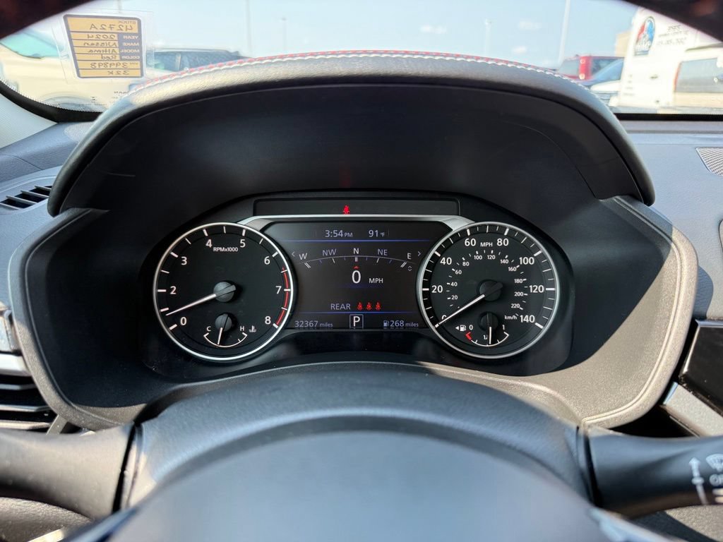 Used 2024 Nissan Altima 2.5 SR w/ SR Premium Package FWD image 24