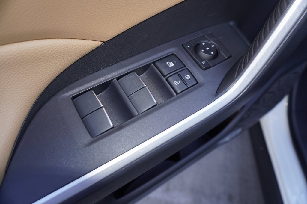 New 2025 Toyota RAV4 XLE image 11