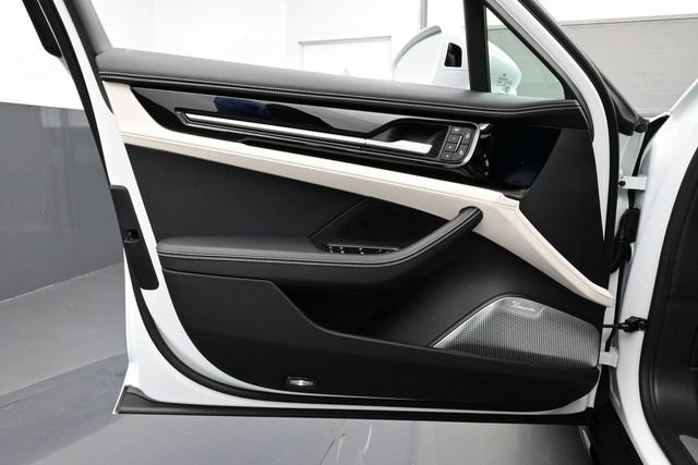 New 2026 Porsche Panamera GTS AWD/4WD image 7