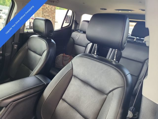 Used 2020 GMC Acadia SLT w/ LPO, Floor Liner Package FWD image 11