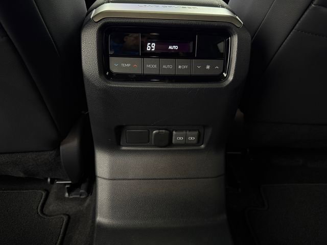 Used 2024 Toyota Land Cruiser w/ Premium Package image 33