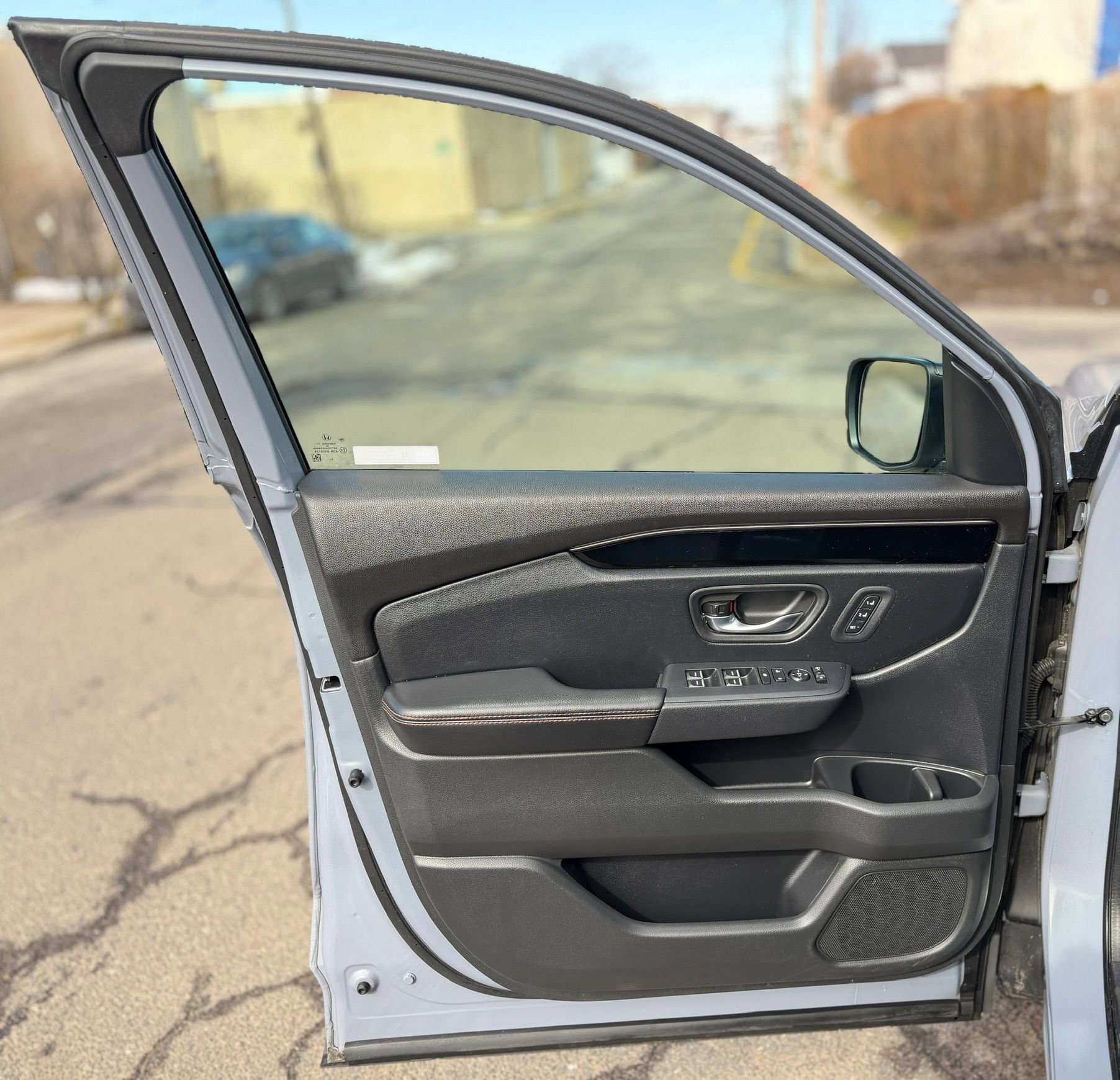 Used 2024 Honda Pilot TrailSport image 16