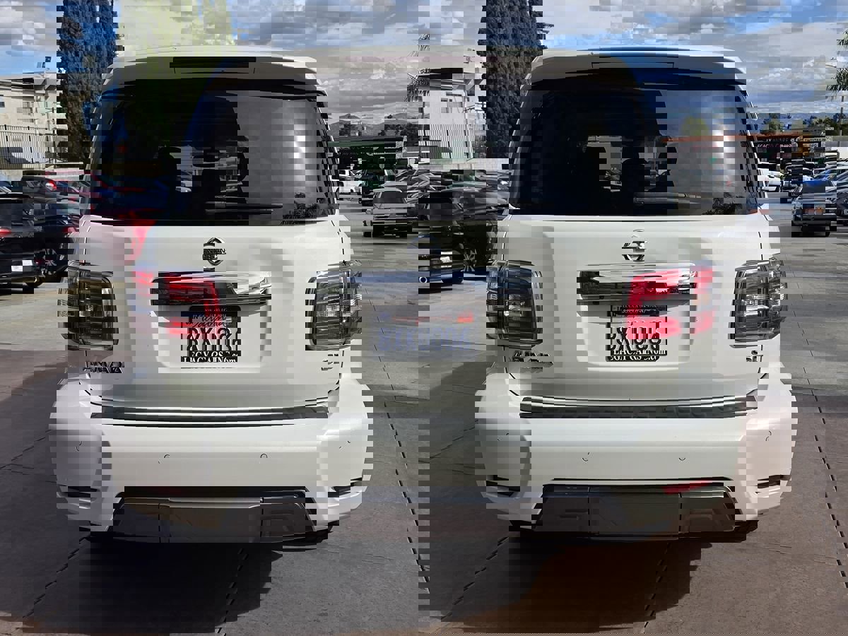 Used 2019 Nissan Armada SL w/ Premium Package image 12