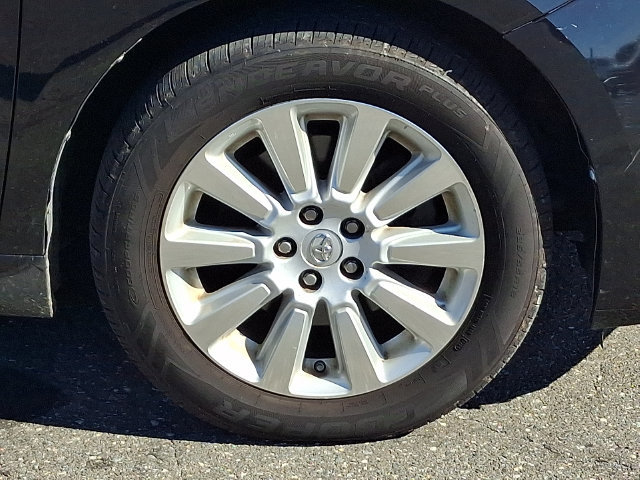 Used 2015 Toyota Sienna Limited Premium AWD/4WD image 28