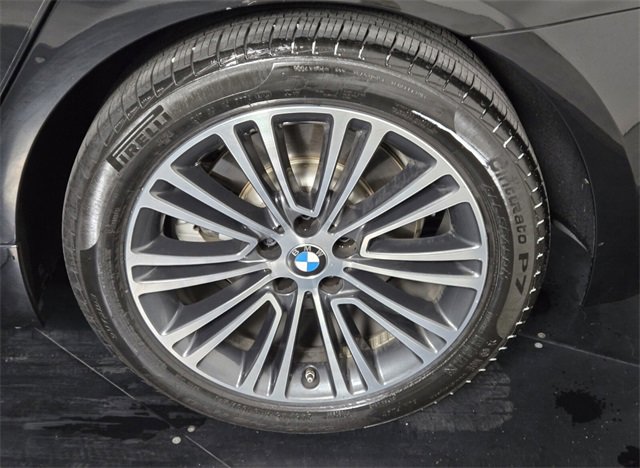 Used 2019 BMW 530i w/ Convenience Package image 11