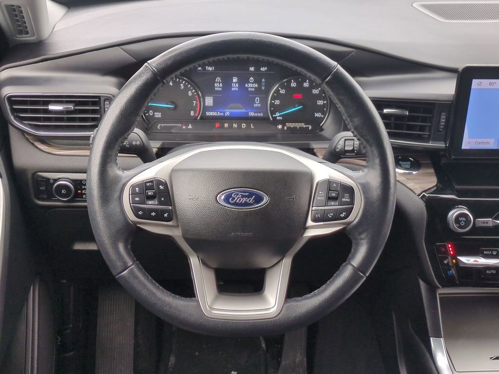 Used 2023 Ford Explorer Limited w/ Equipment Group 301A image 12