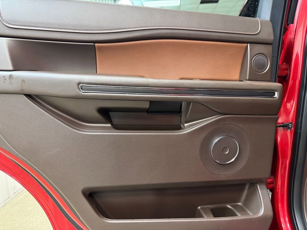 Used 2022 Ford Expedition King Ranch AWD/4WD image 15