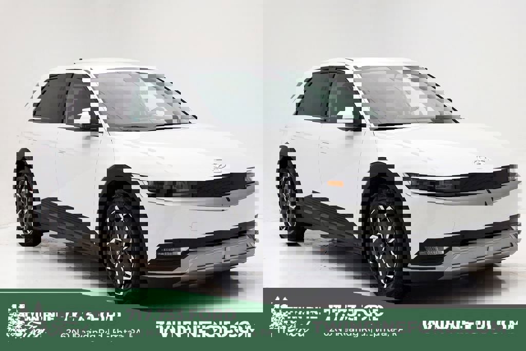 Used 2023 Hyundai Ioniq 5 SEL image 1