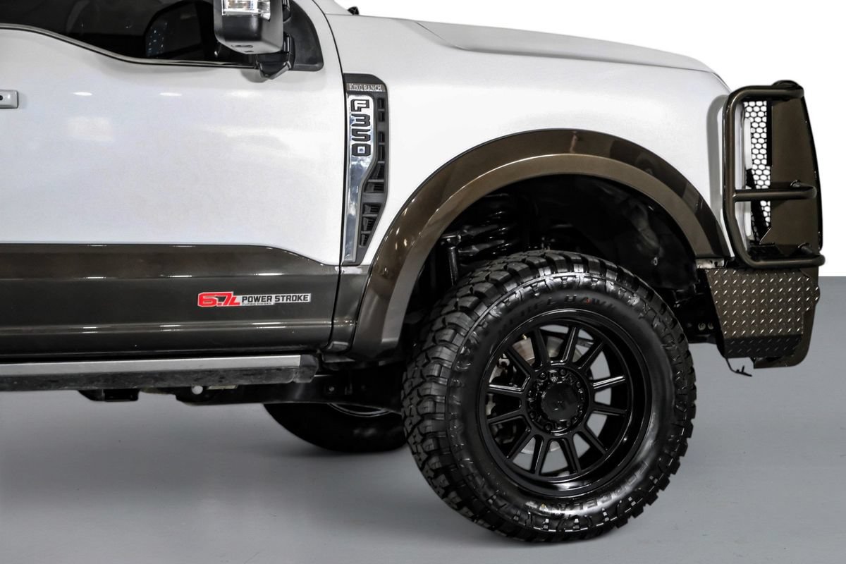 Used 2024 Ford F350 King Ranch w/ FX4 Off-Road Package AWD/4WD image 8