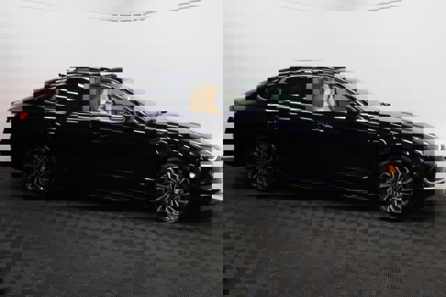 Used 2023 Hyundai Sonata Limited w/ Cargo Package image 4