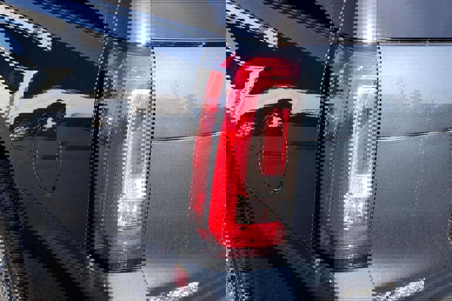 Used 2019 GMC Yukon Denali w/ Denali Ultimate Package image 28