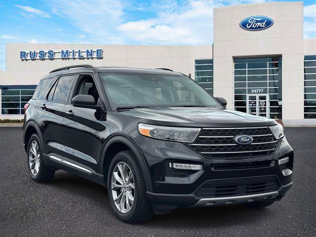 Used 2024 Ford Explorer XLT w/ Equipment Group 202A