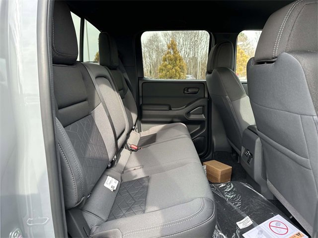 New 2026 Nissan Frontier SV w/ SV Convenience Package image 11