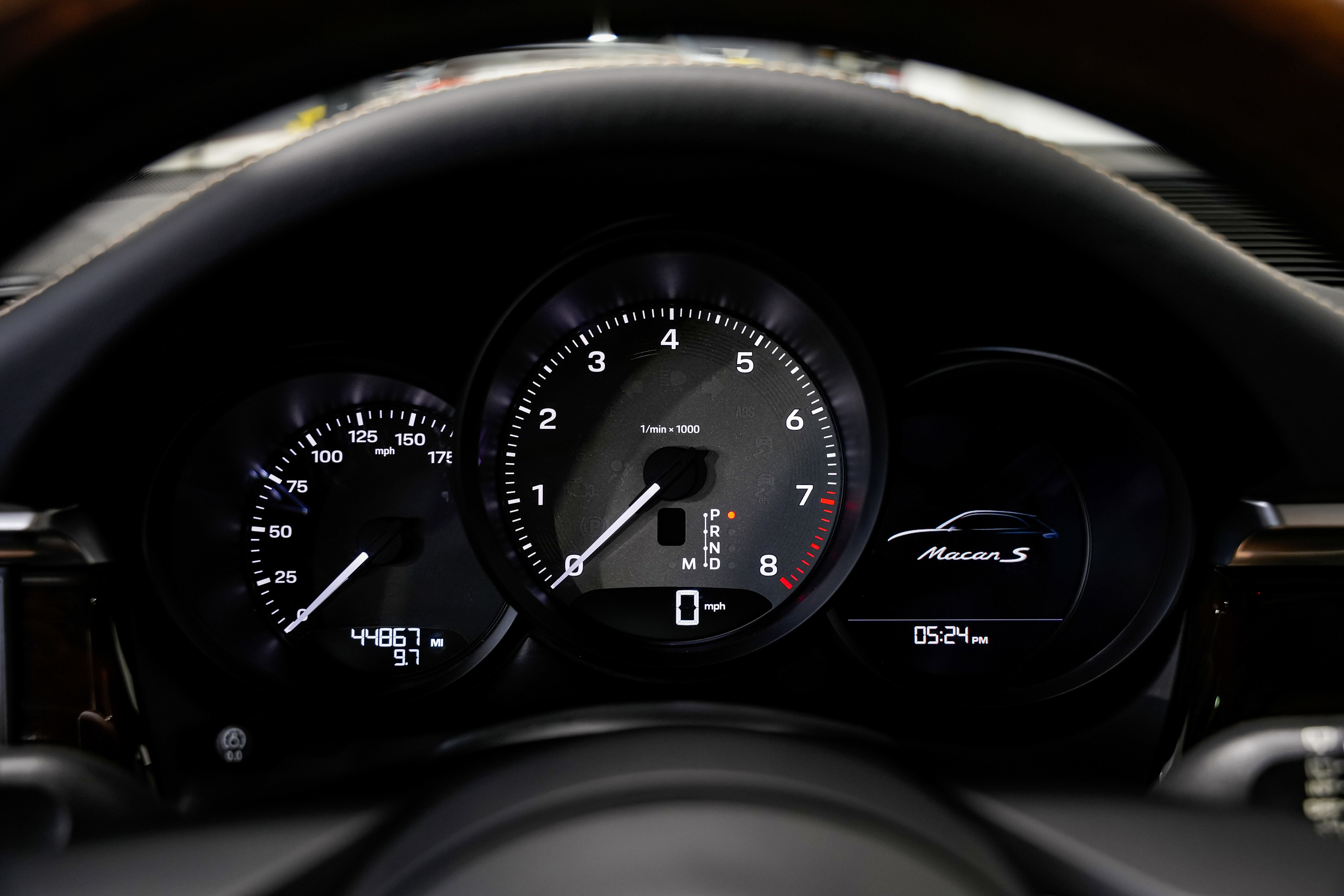 Used 2023 Porsche Macan S image 11