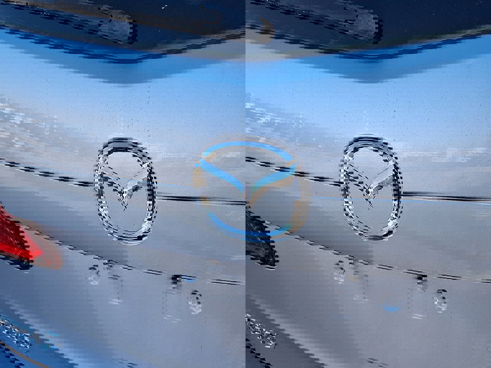 Used 2012 MAZDA MAZDA5 Sport image 29